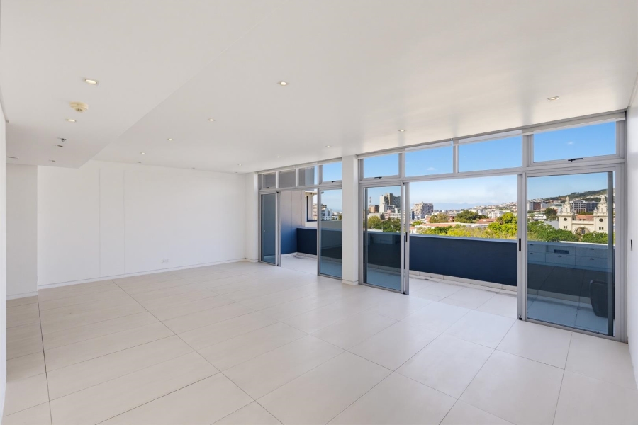 2 Bedroom Property for Sale in Gardens Western Cape